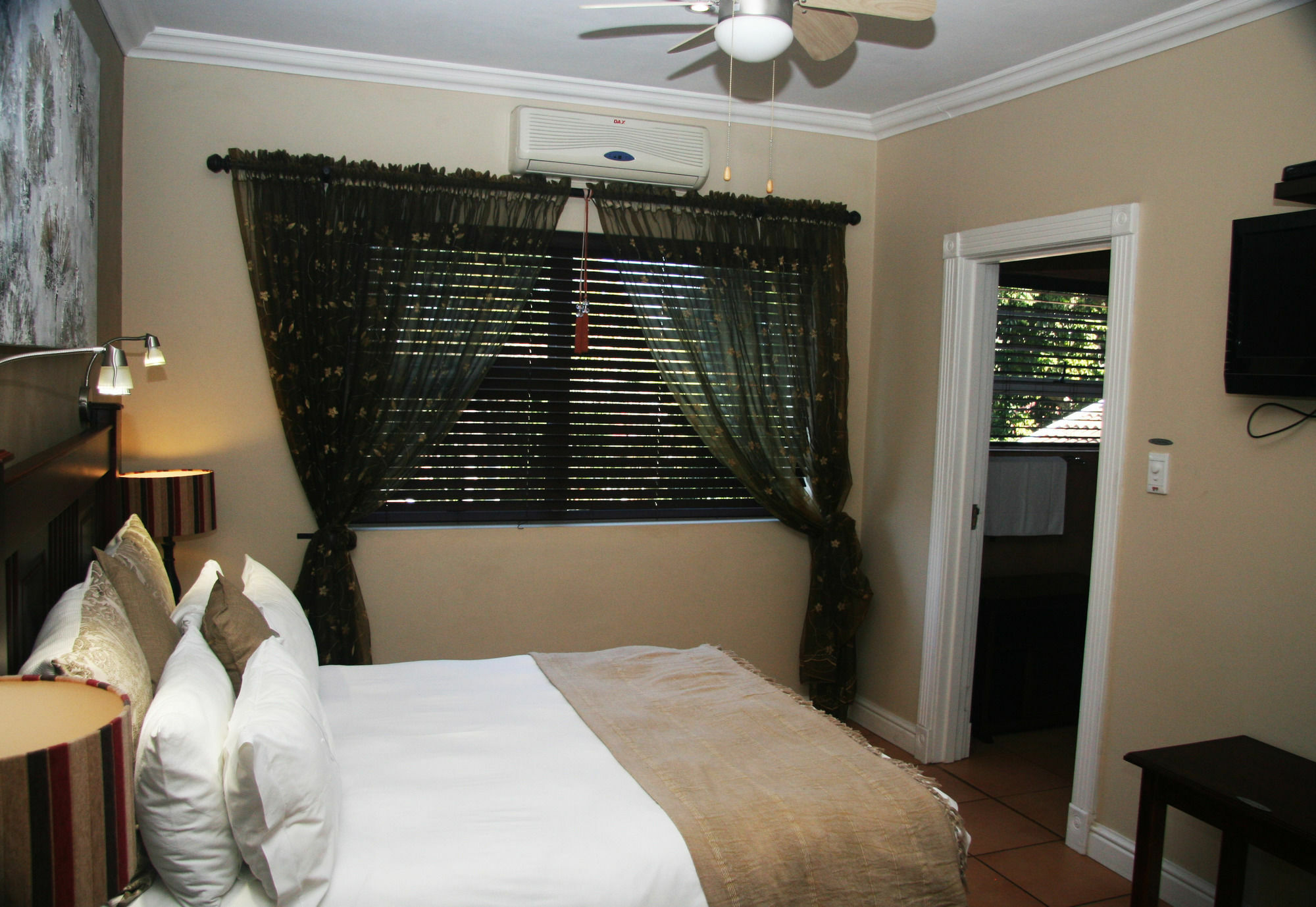Arum Guest House Източен Лондон Екстериор снимка