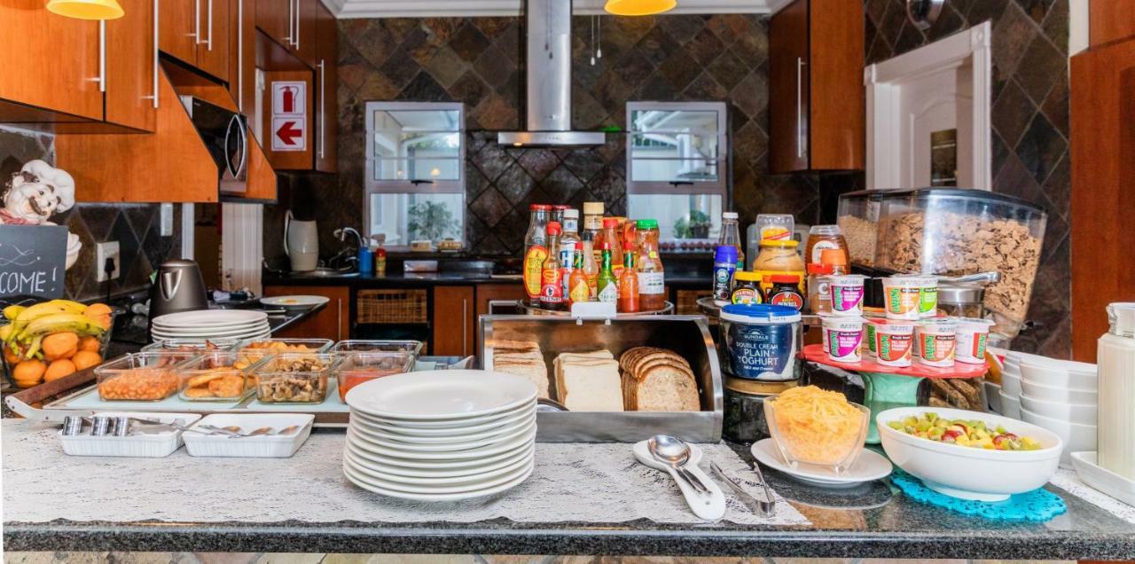Arum Guest House Източен Лондон Екстериор снимка